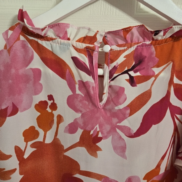 Pretty Garden Floral Ruffle Sleeve Top  Pink and Orange Size XL - Picture 3 of 8